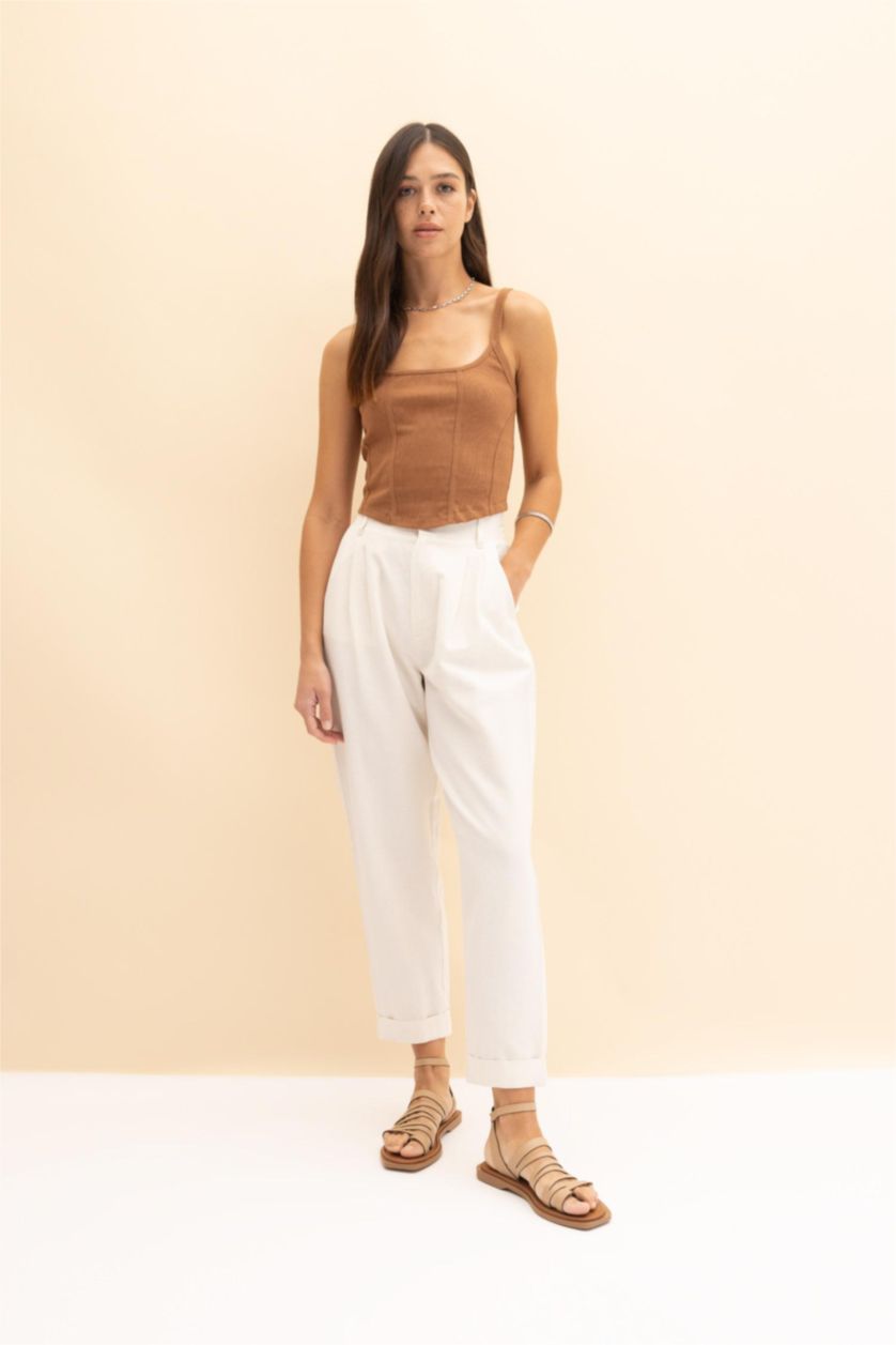 FEMME Écru Taille haute Coupe Ample