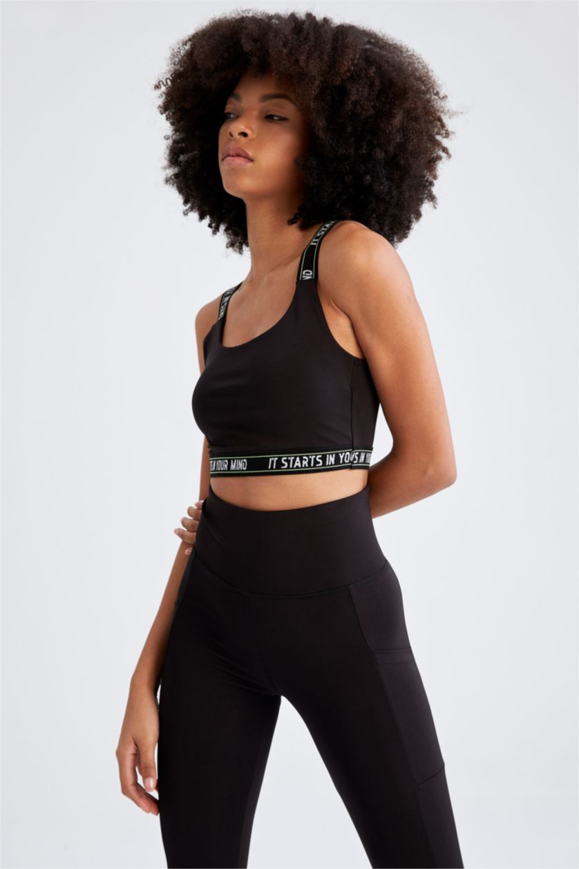 Woman Black Strappy Slogan Print Sports Bra