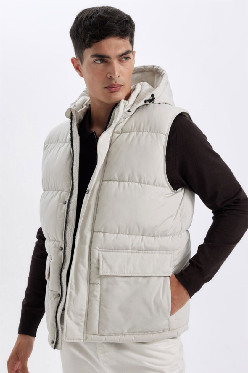 Erkek Taş Su İtici Regular Fit Kapüşonlu Fermuarlı İç Cepli Şişme Yelek