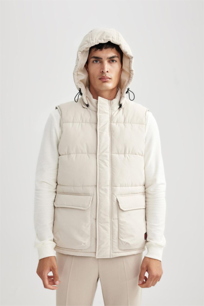 Erkek Kum Su İtici Regular Fit Kapüşonlu Fermuarlı İç Cepli Şişme Yelek