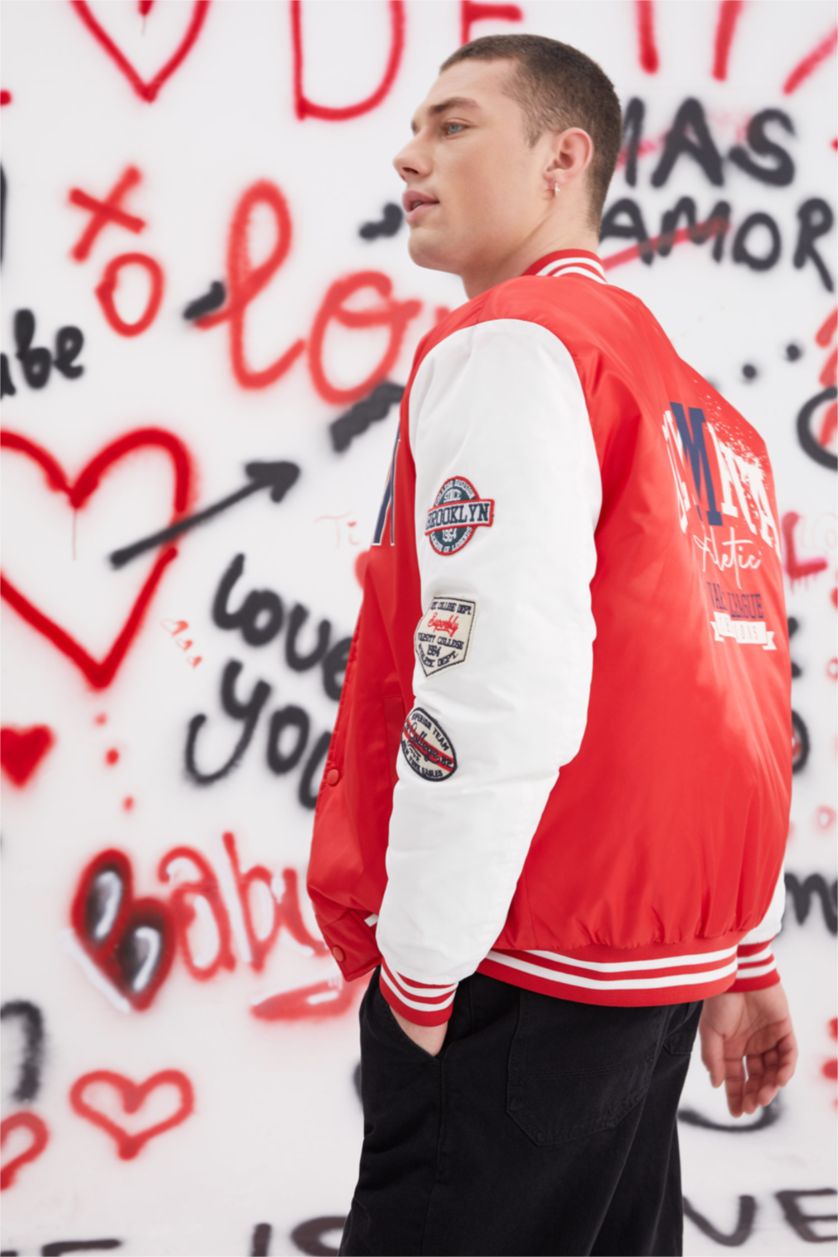 HOMME Rouge Manteau collégial oversize col collégial appliqué color block bomber college