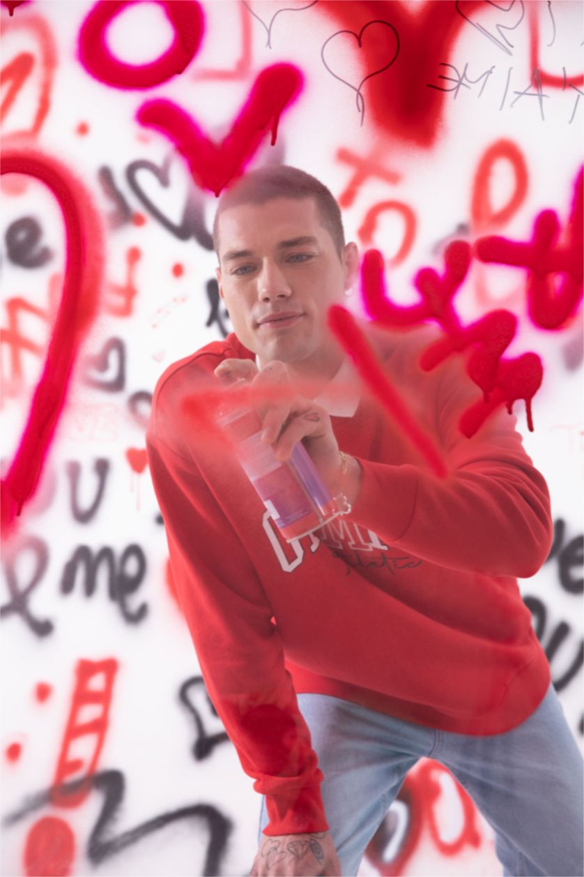 HOMME Rouge Sweat-shirt oversize à manches longues et col ras du cou imprimé