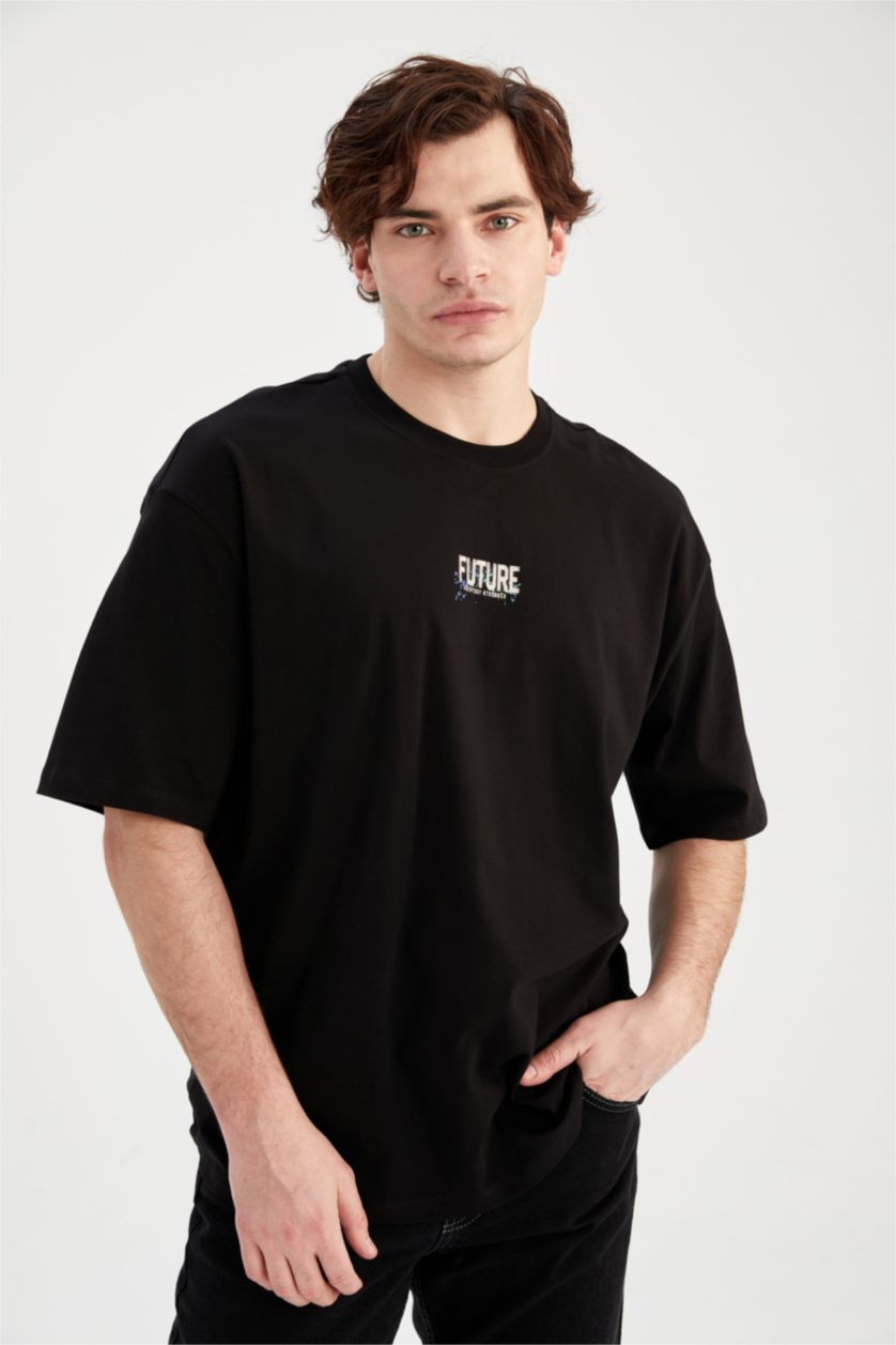 MAN Black Oversize Fit Short Sleeve T-Shirt