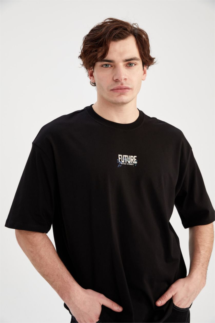 MAN Black Oversize Fit Short Sleeve T-Shirt