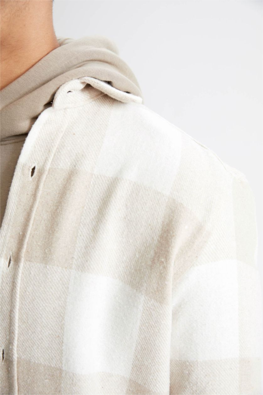 رجال اللون الرملي قميص ياقة قصة عادية