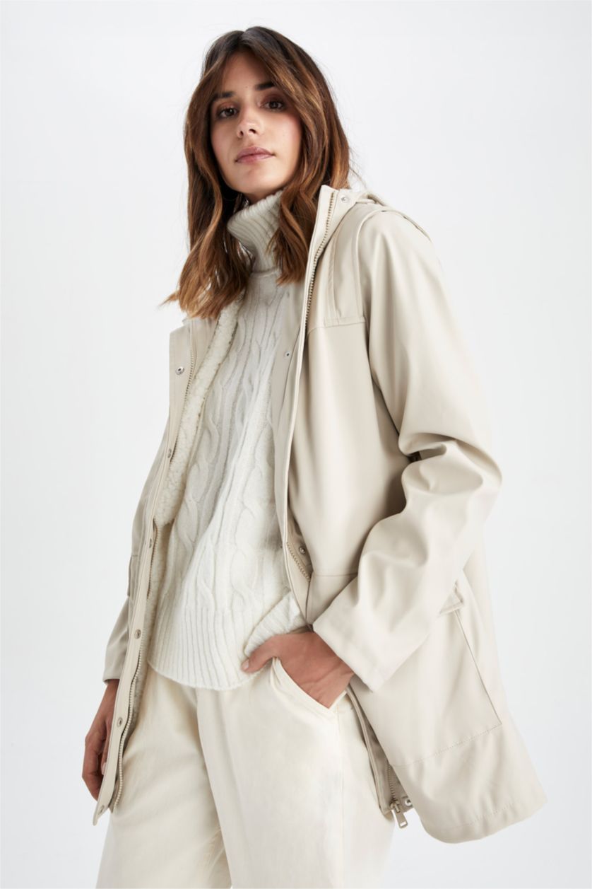 Kadın Kum Yağmurluk