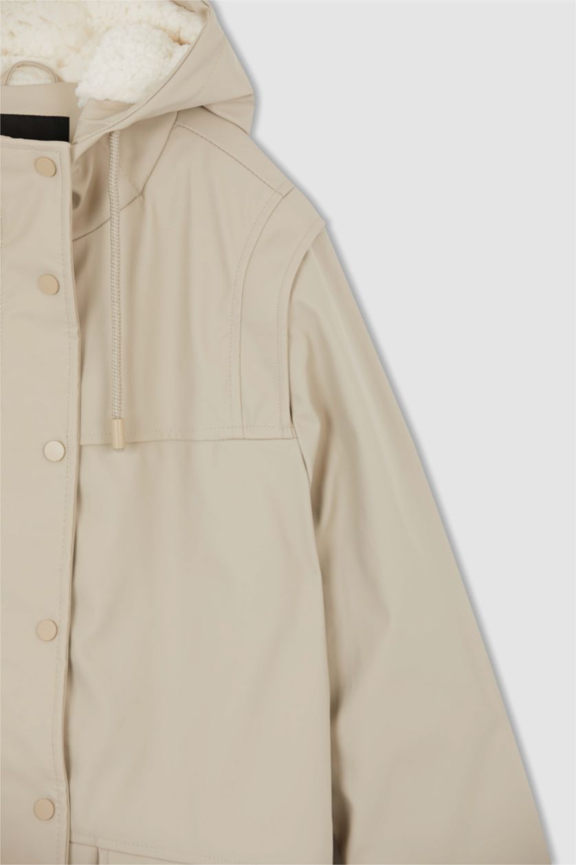 Kadın Kum Yağmurluk