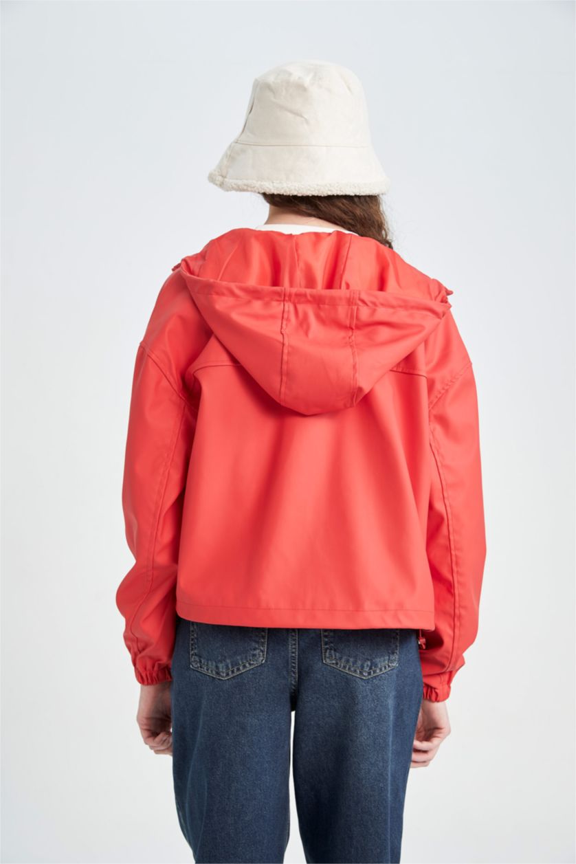 Kadın Kırmızı Yağmurluk