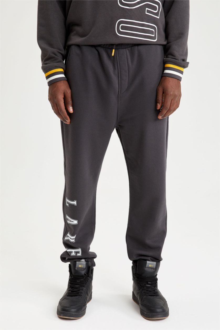 HOMME Anthracite Pantalon de survêtement coupe régulière sous licence NBA Los Angeles Lakers