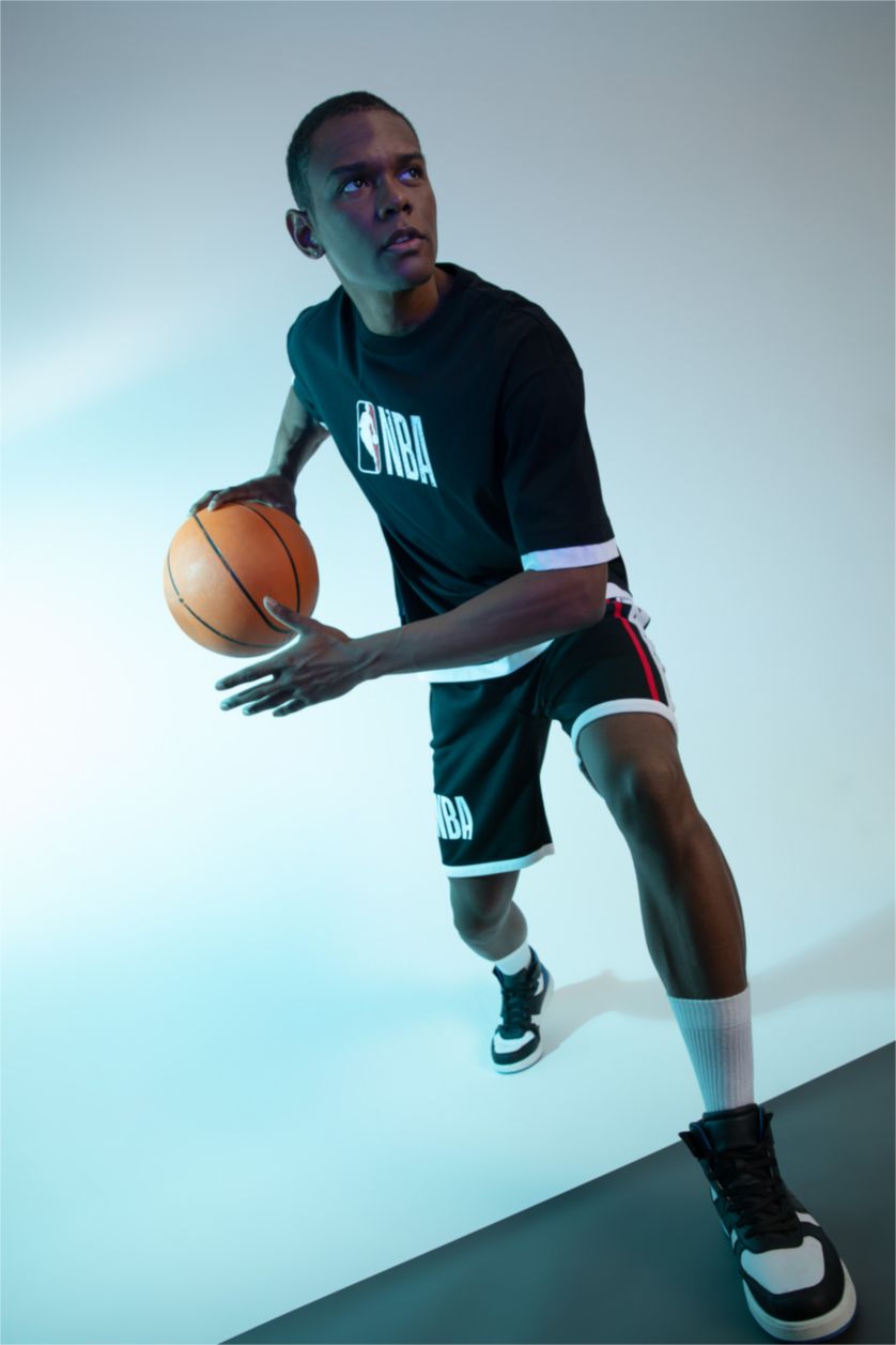 Erkek Siyah Regular Fit Şort