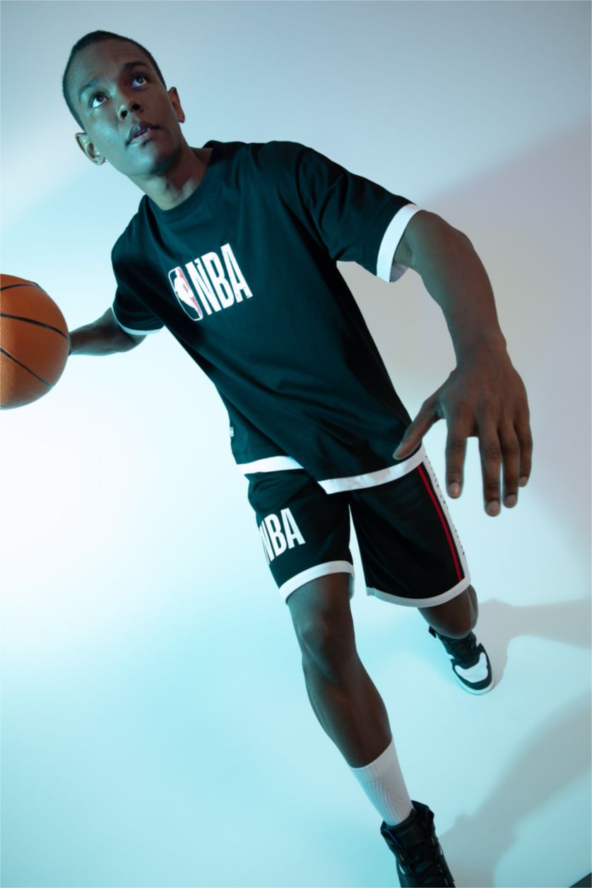 Erkek Siyah Regular Fit Şort