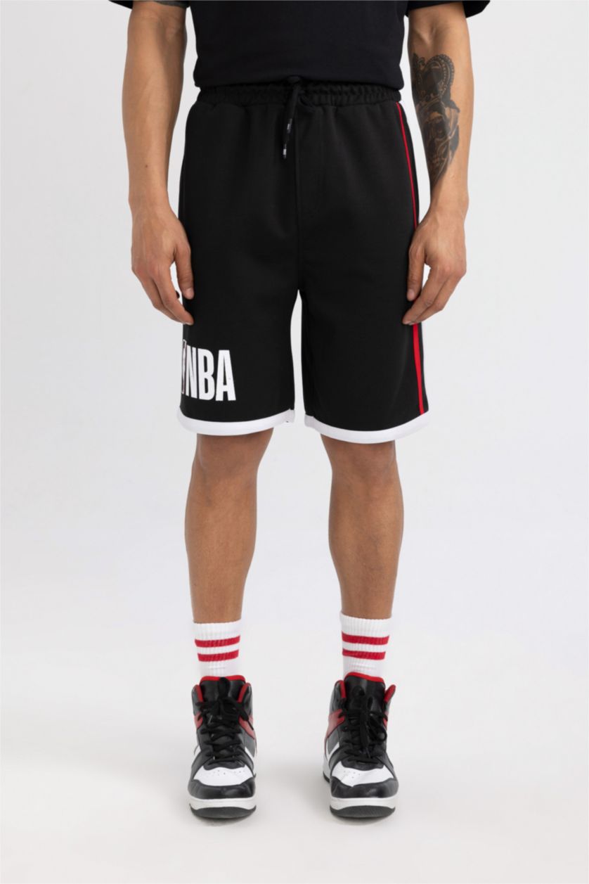 Erkek Siyah DeFactoFit NBA Wordmark Standart Fit Şort