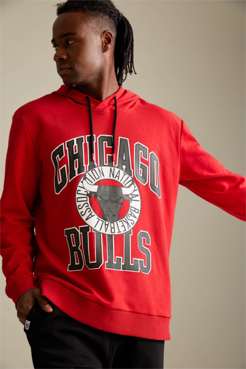 MAN Red Oversized Long Sleeve Chicago Bulls Printed Hoodie