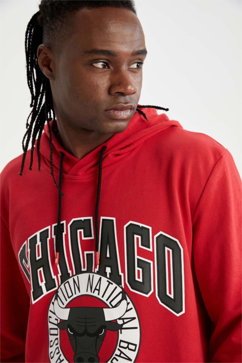 MAN Red Oversized Long Sleeve Chicago Bulls Printed Hoodie
