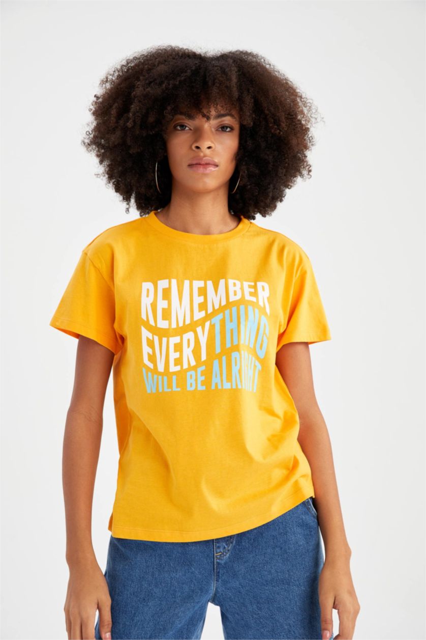 نساء أصفر Regular Fit Short Sleeve T-Shirt