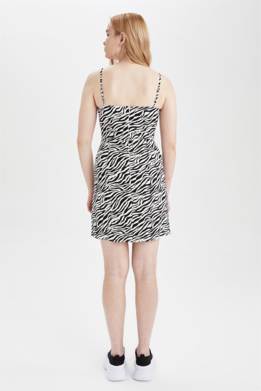 FEMME Blanc Mini-robe moulante à manches courtes imprimée à col carré