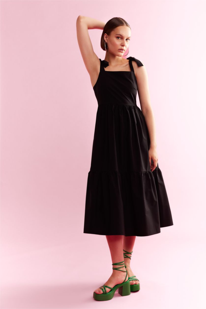 حريمي أسود فستان ميدي قطن بوبلين بياقة مربعة