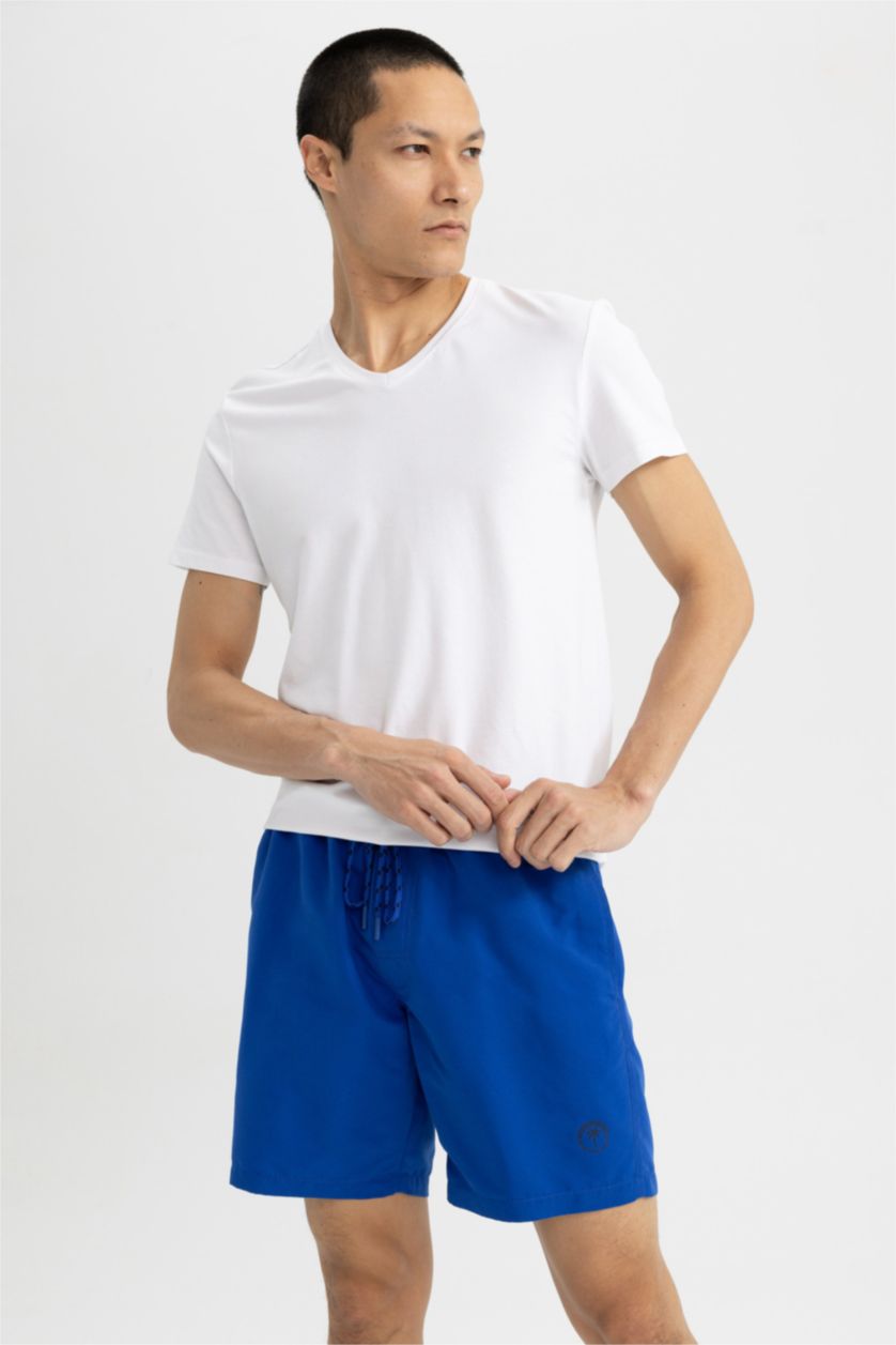 MAN Royal Regular Fit Basic Above Knee Swimming Shorts