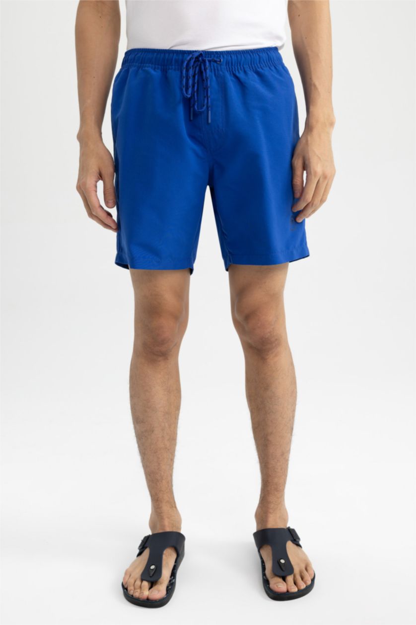MAN Royal Regular Fit Basic Above Knee Swimming Shorts