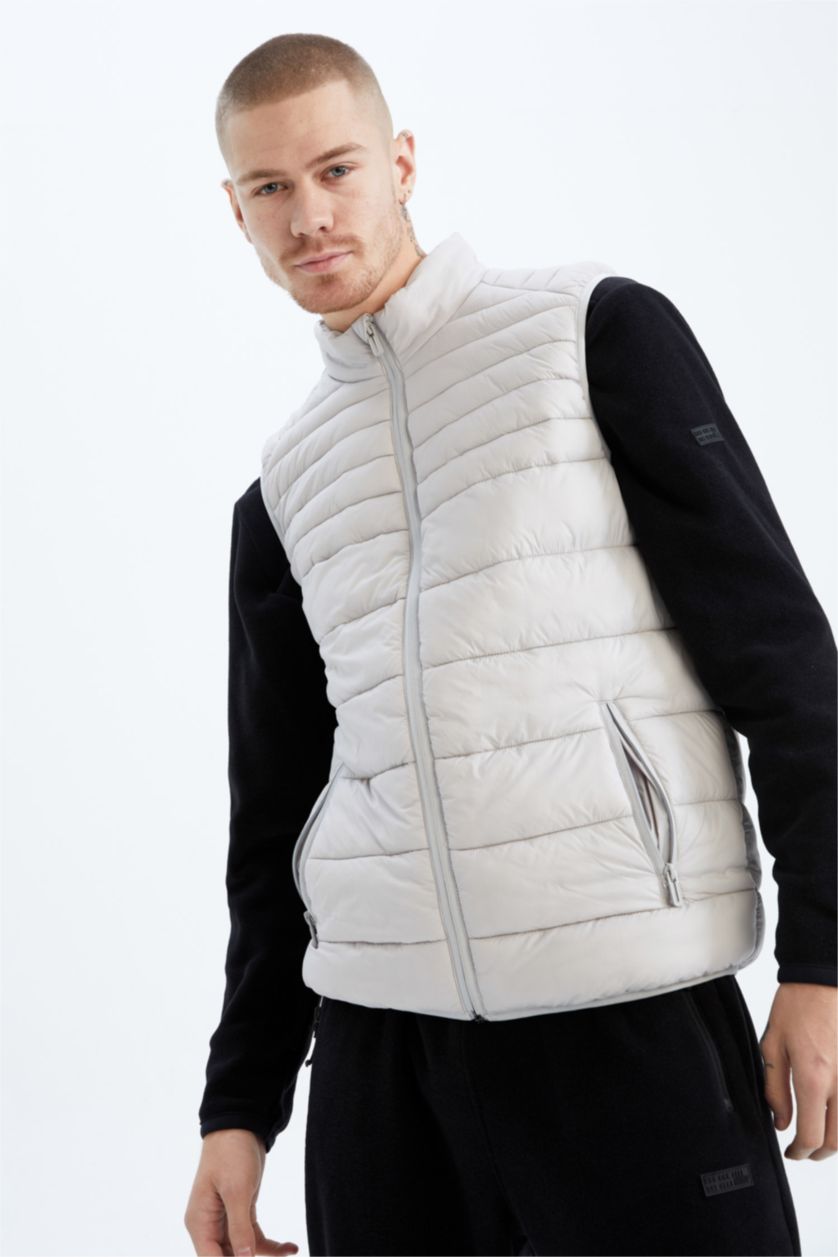Man Light Grey Defacto Fit Standard Fit Stand Up Collar Ultra Light Pocket Puffer Inflatable Vest