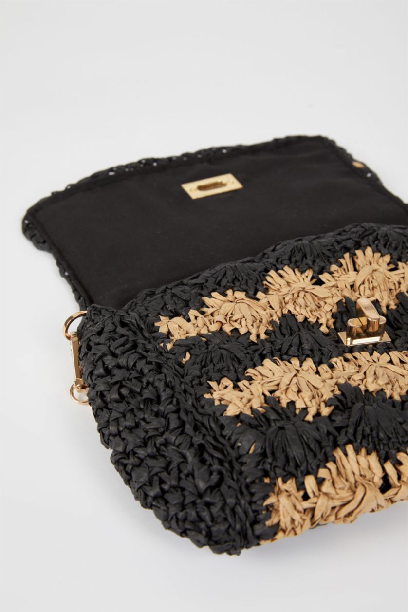 Әйелдерге қара Әйелдерге Өрілген