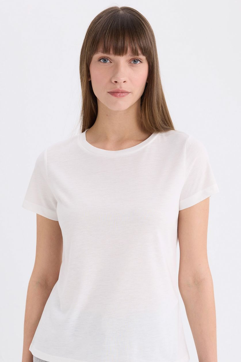 Kadın Ekru Regular Fıt Bisiklet Yaka Basıc Düz Kısa Kollu Tişört