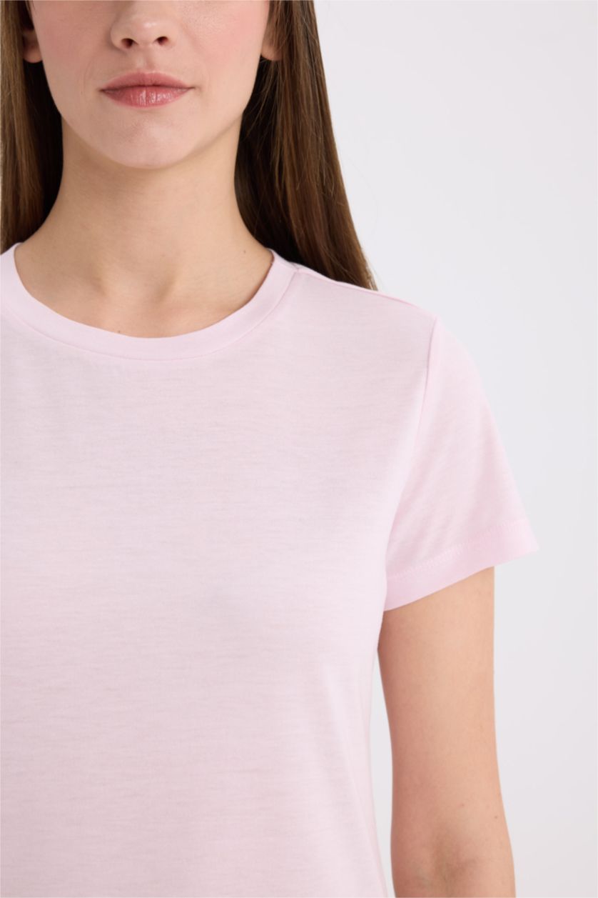 نساء زهري فاتح تيشيرت نص ردن سادة قصة عادية بياخة مستديرة