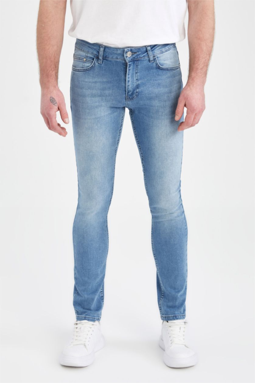MAN Light Blue Slim Fit Straight Leg Jeans
