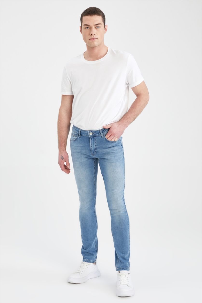 MAN Light Blue Slim Fit Straight Leg Jeans