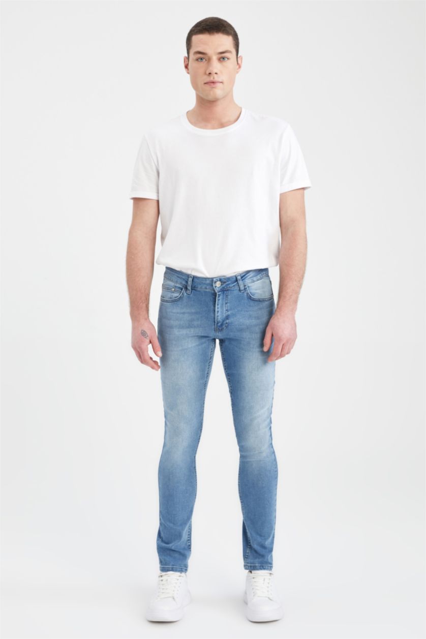 MAN Light Blue Slim Fit Straight Leg Jeans