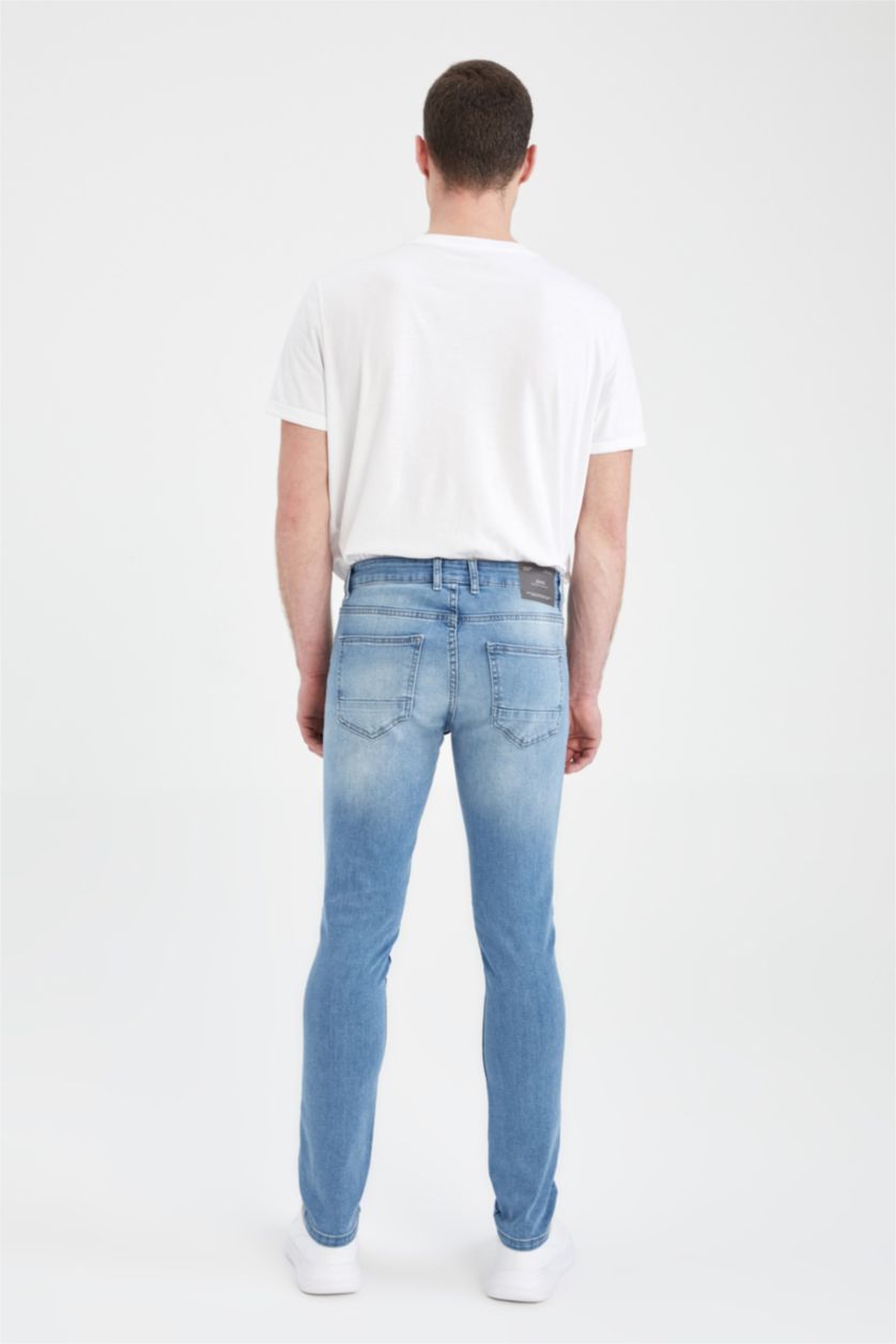 MAN Light Blue Slim Fit Straight Leg Jeans