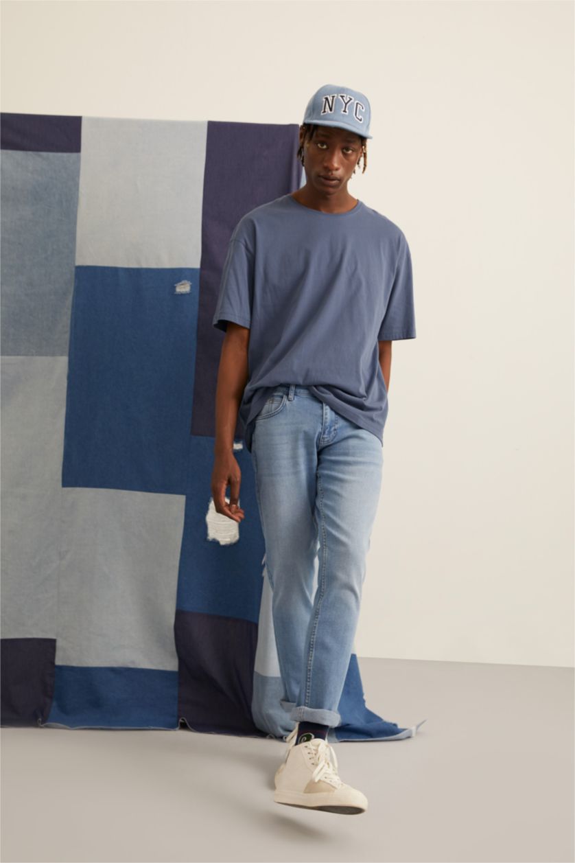 MAN Light Blue Slim Fit Straight Leg Jeans