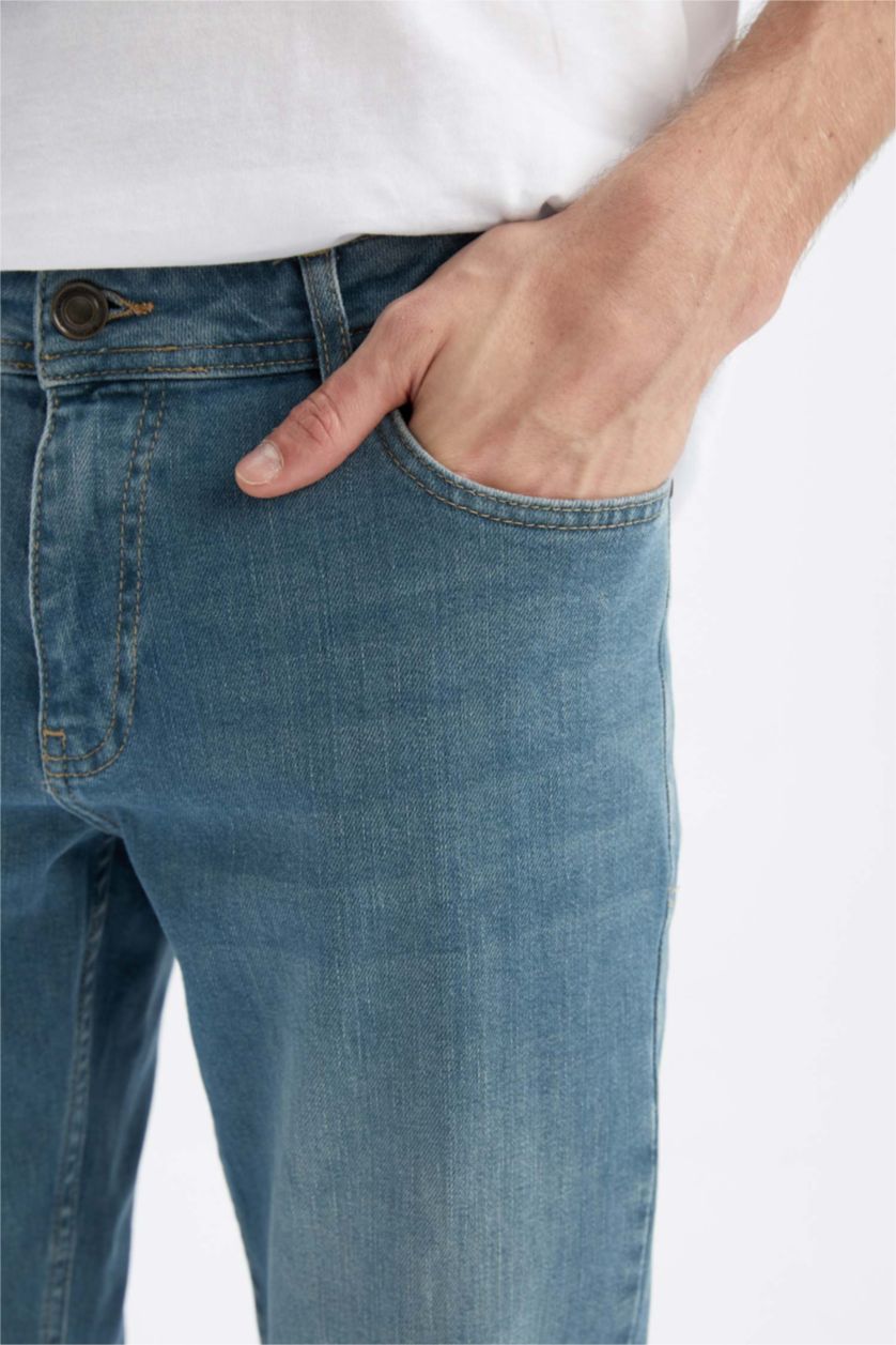 MAN Light Green Pedro Slim Fit Super Skinny Hem Jeans