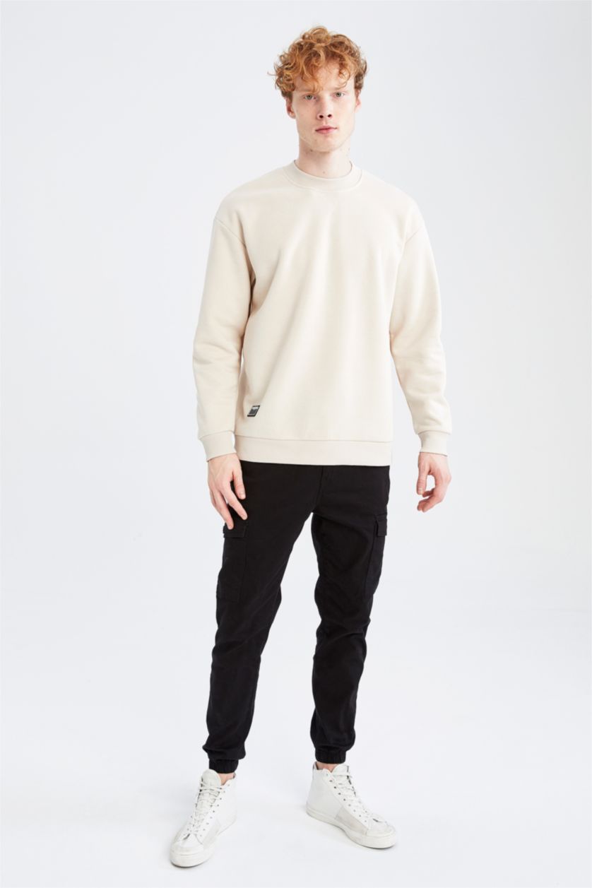 HOMME Beige Sweat-shirt basique à col ras du cou et coupe carrée