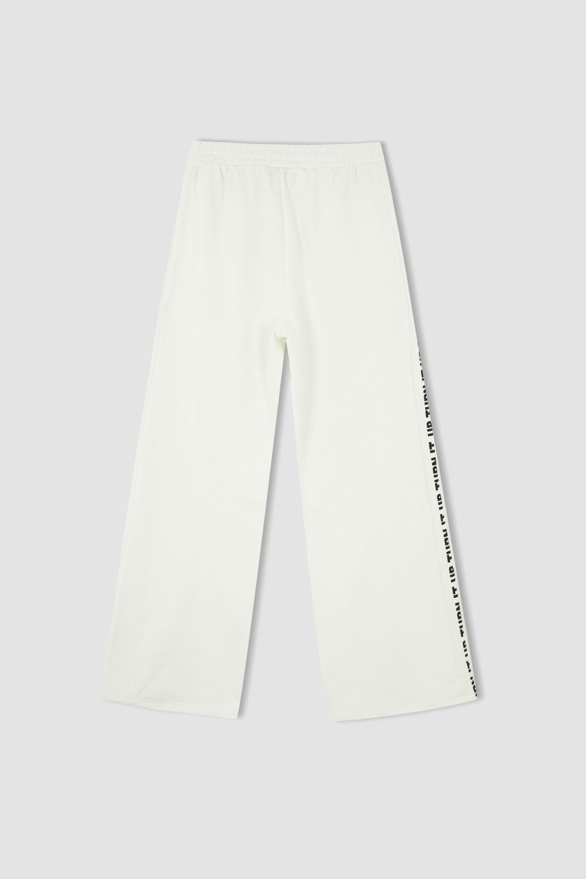 Kadın Ekru DeFactoFit Yan Baskılı Geniş Paça Eşofman Altı