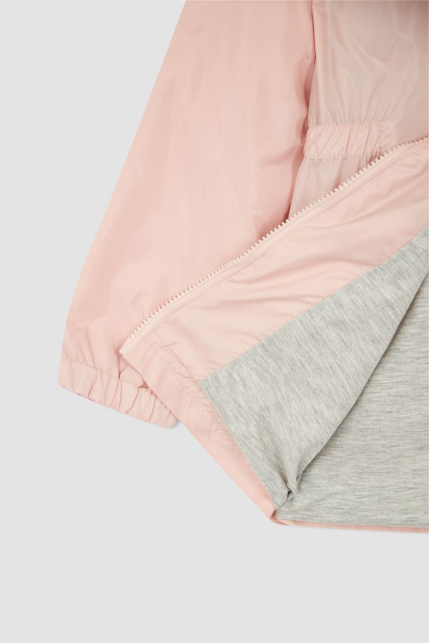 GIRLS & TEENS Light Pink جاكيت مطر قصة عادية
