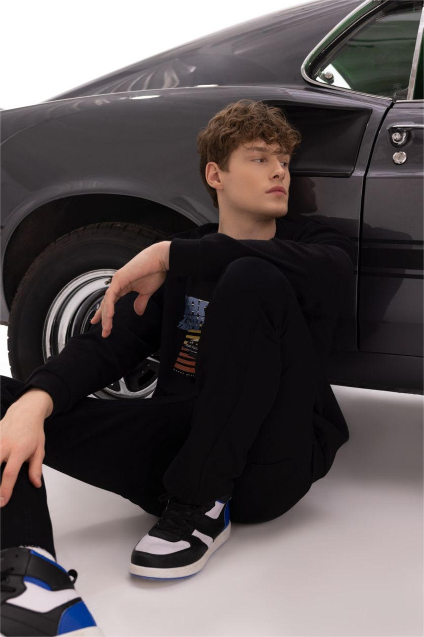 HOMME Noir Coupe Régulière