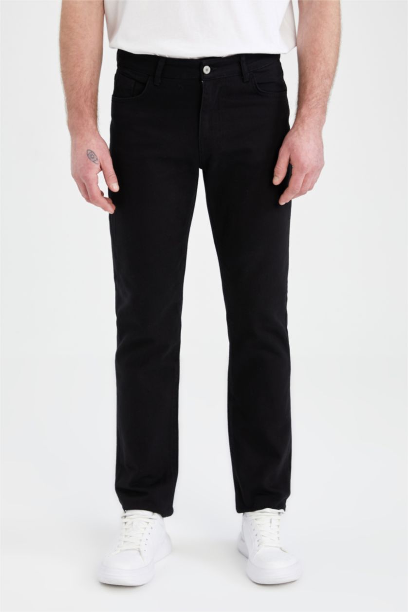 HOMME Noir Coupe Régulière
