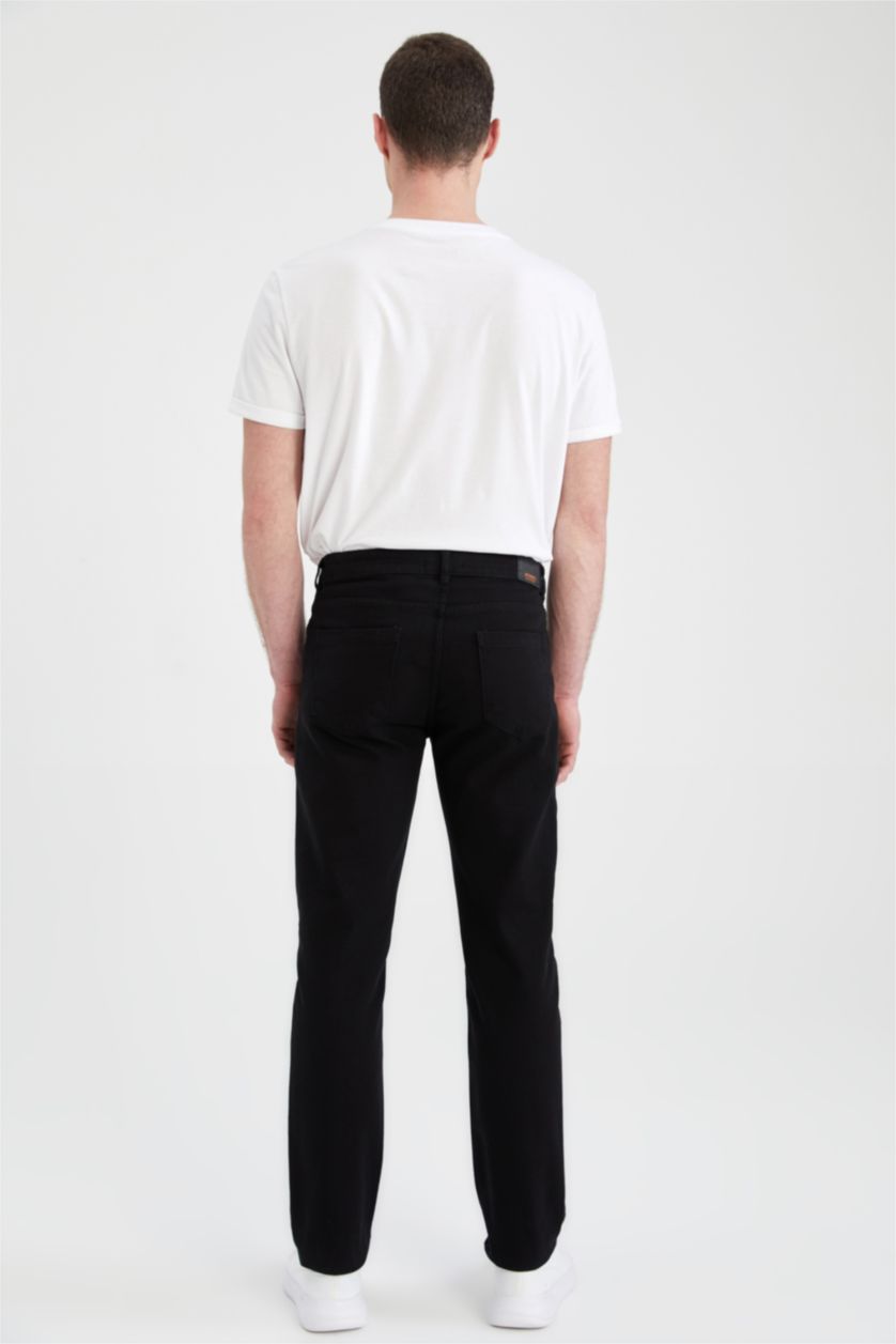 HOMME Noir Coupe Régulière