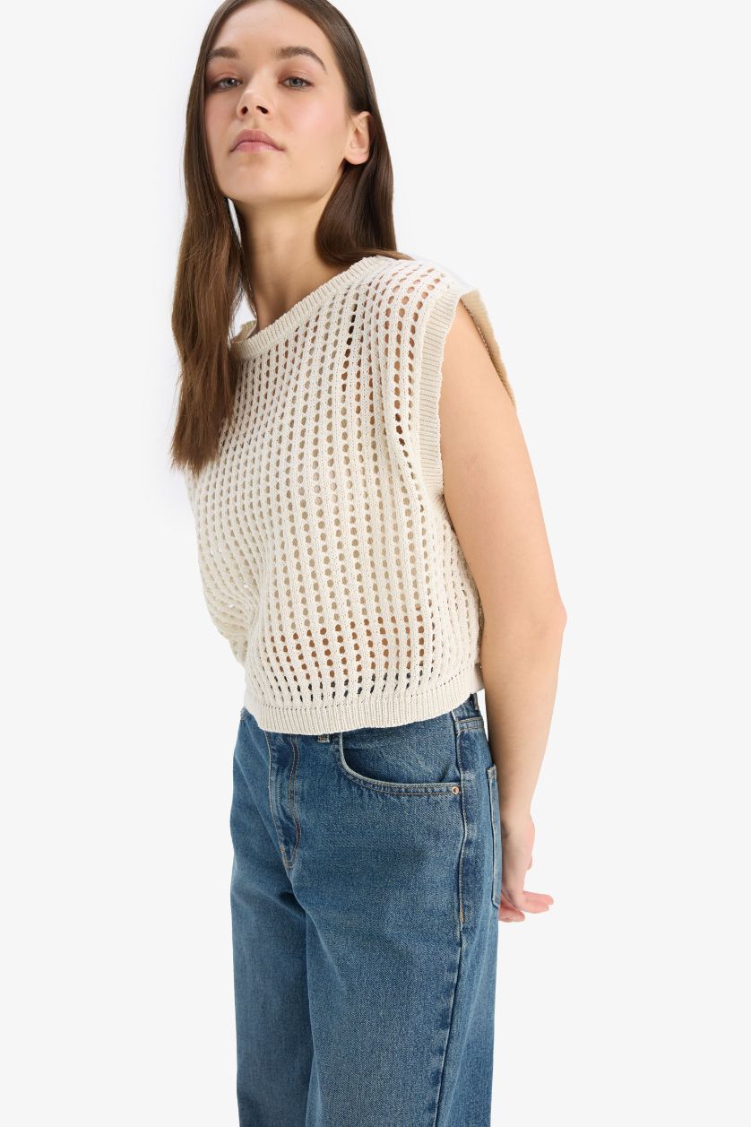 Kadın Ekru 	Crop Örgü Desenli Pamuklu Kroşe Triko Süveter