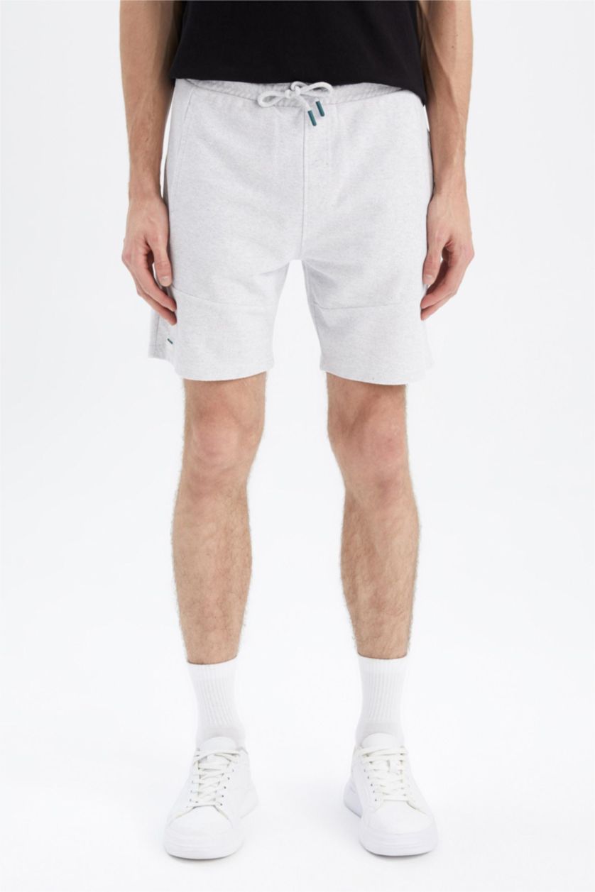 MAN Light Grey Melange Slim Fit Super Skinny Shorts
