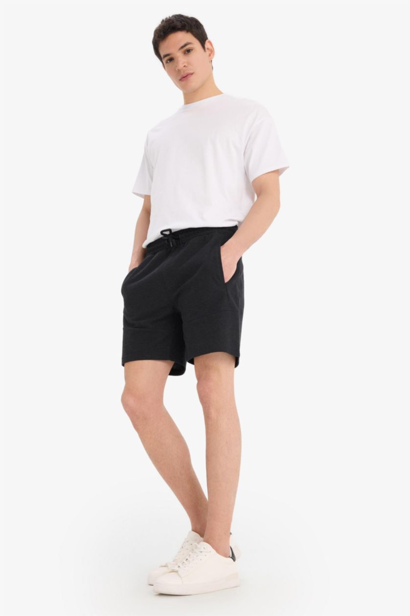 Man Black Slim Fit Super Skinny Hem Shorts