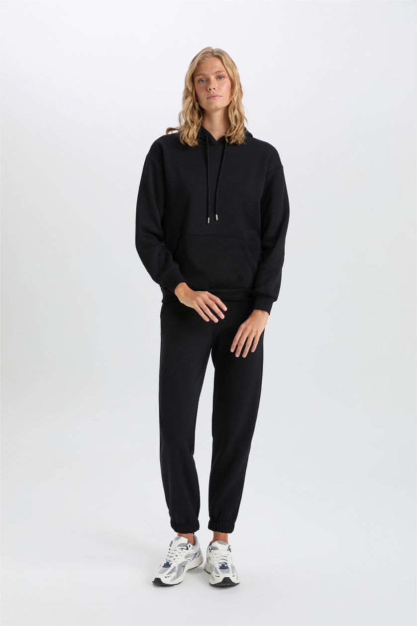 حريمي أسود سويت شيرت اسود بيزك كاجوال قصة مريحة بكابيشون وجيب