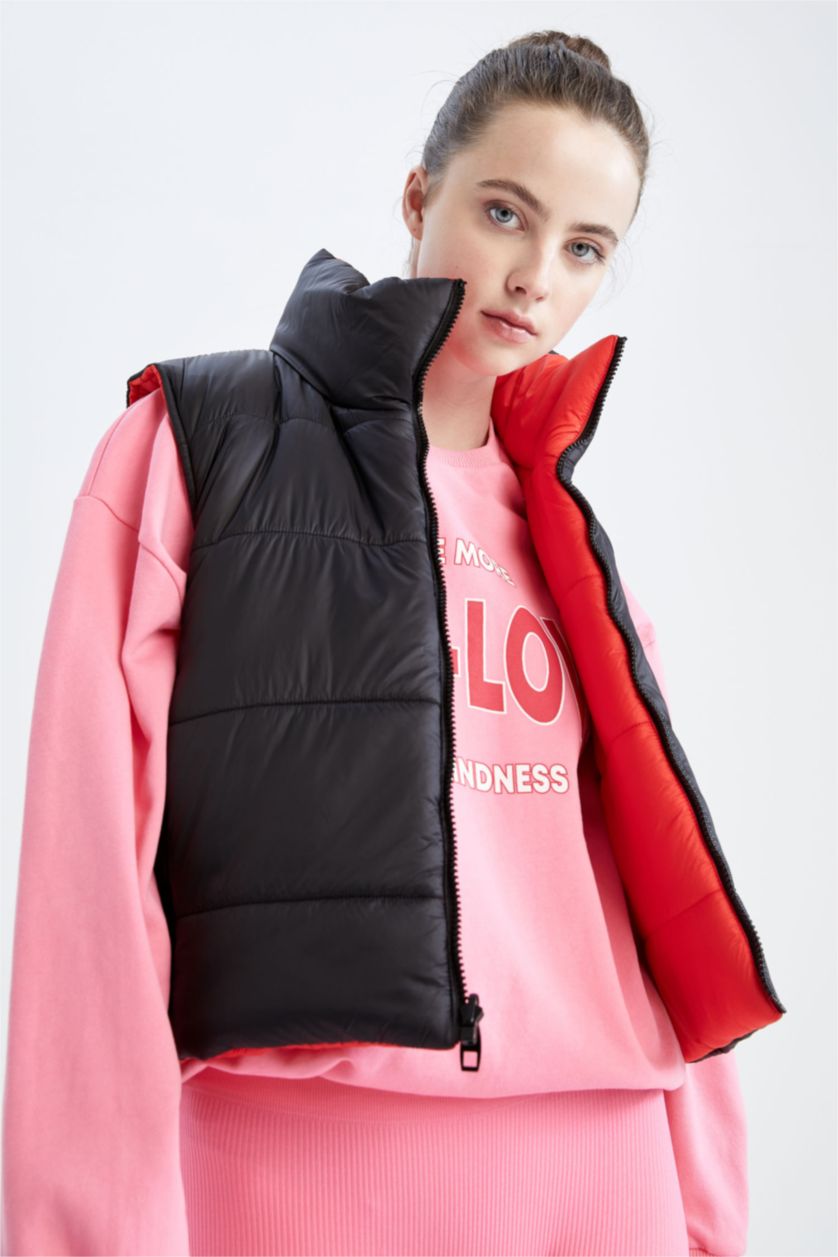 Woman Red Relax Fit Vest