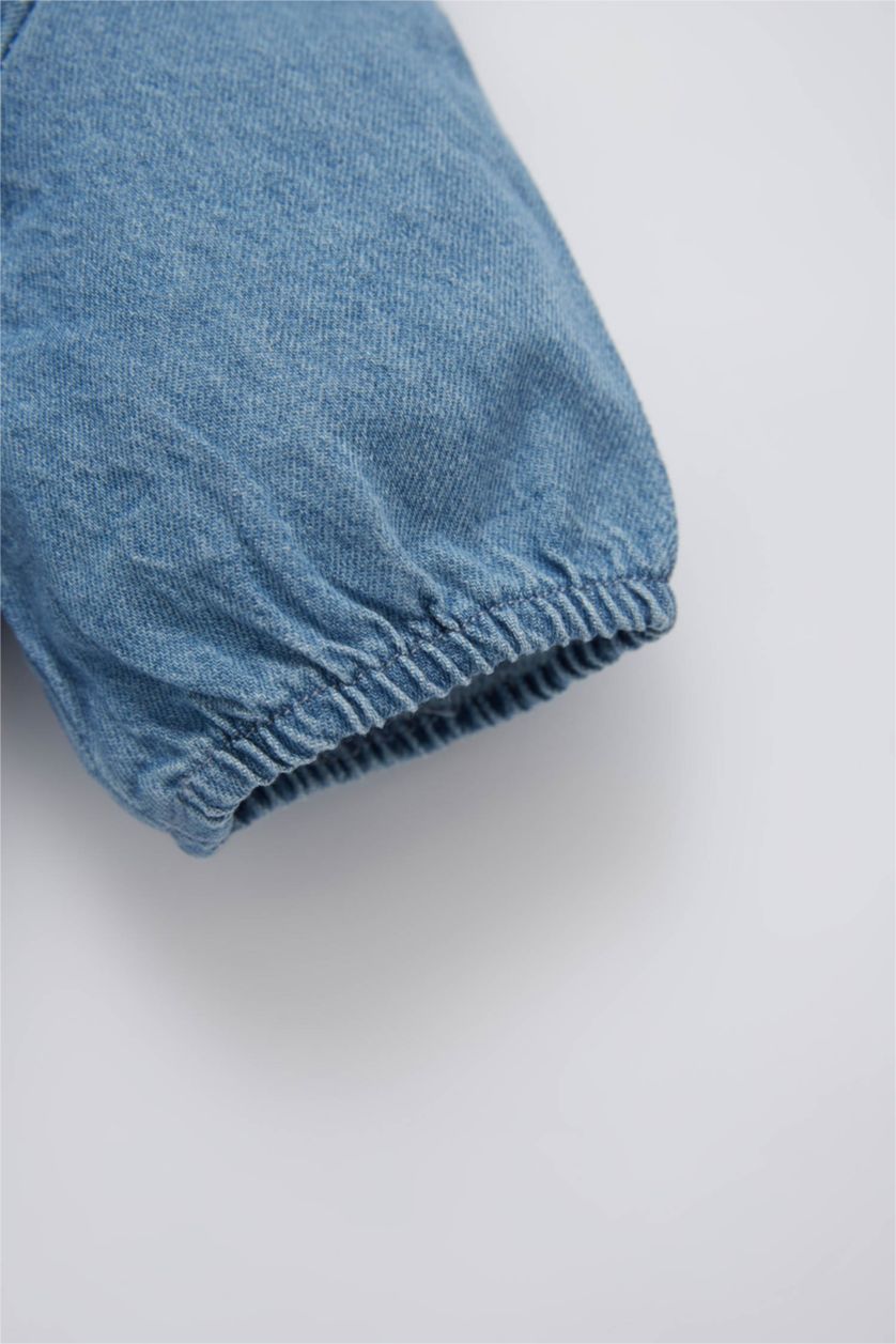 طفلة صغيرة أزرق فاتح فستان جينز قصة عادية بأكمام قصيرة بياقة بالدانتيل