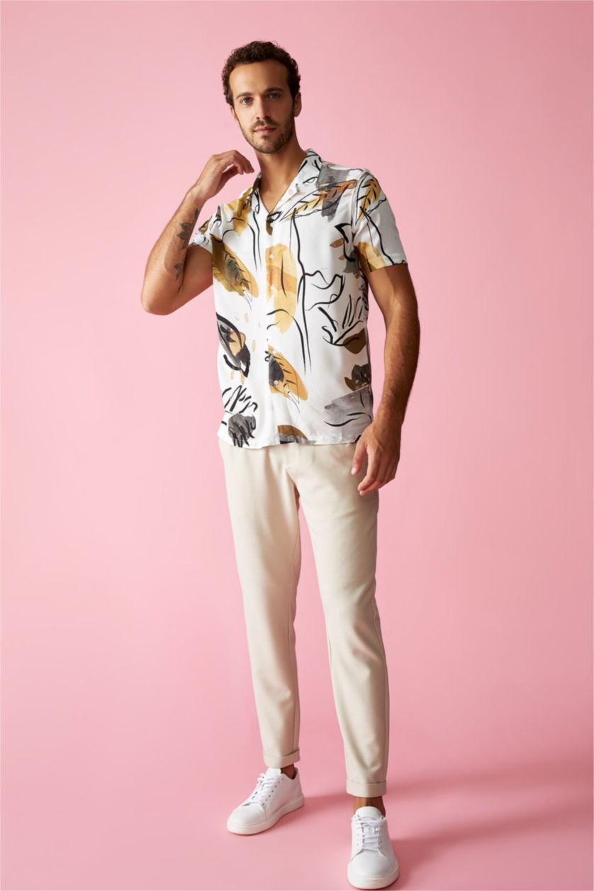 MAN Sand Modern Fit Poplin Short Sleeve Shirt