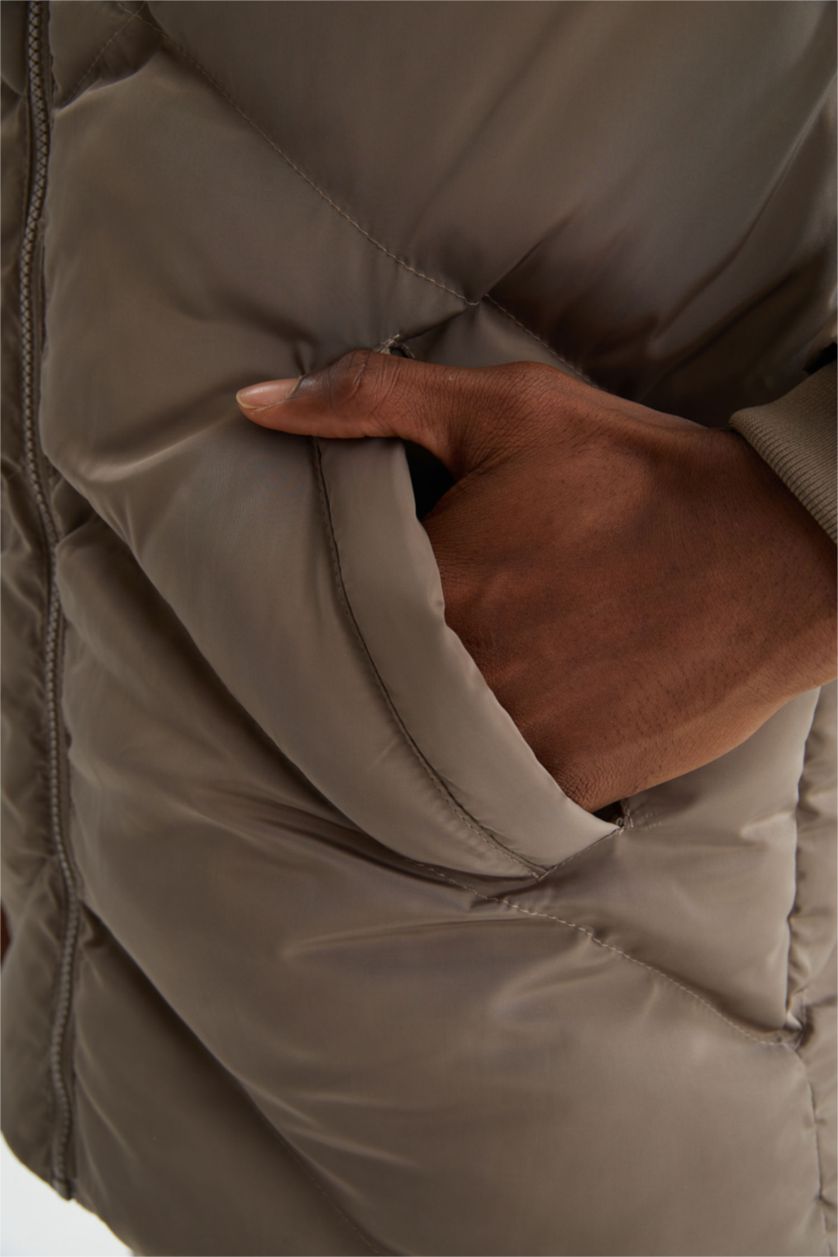 Erkek Vizon Regular Fit Kapüşonlu Su İtici Şişme Mont Parka