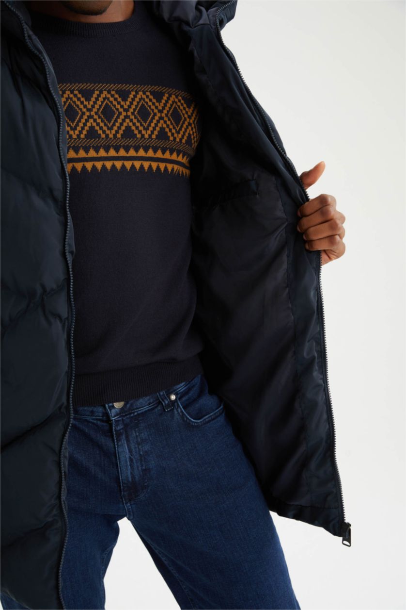 Erkek Lacivert Regular Fit Kapüşonlu Su İtici Şişme Mont Parka