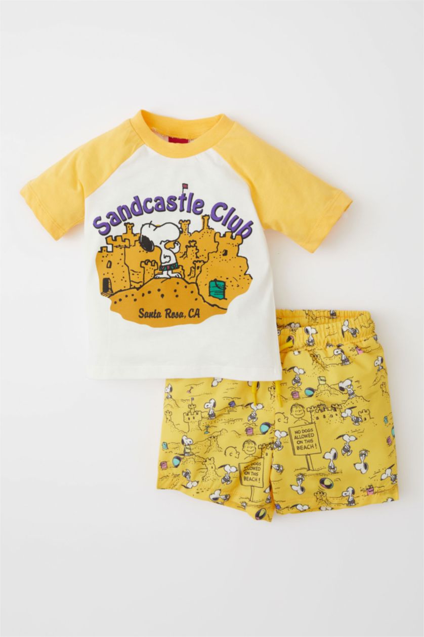 طفل صغير بيج فاتح طقم اولادي ميكرو من سنوبي