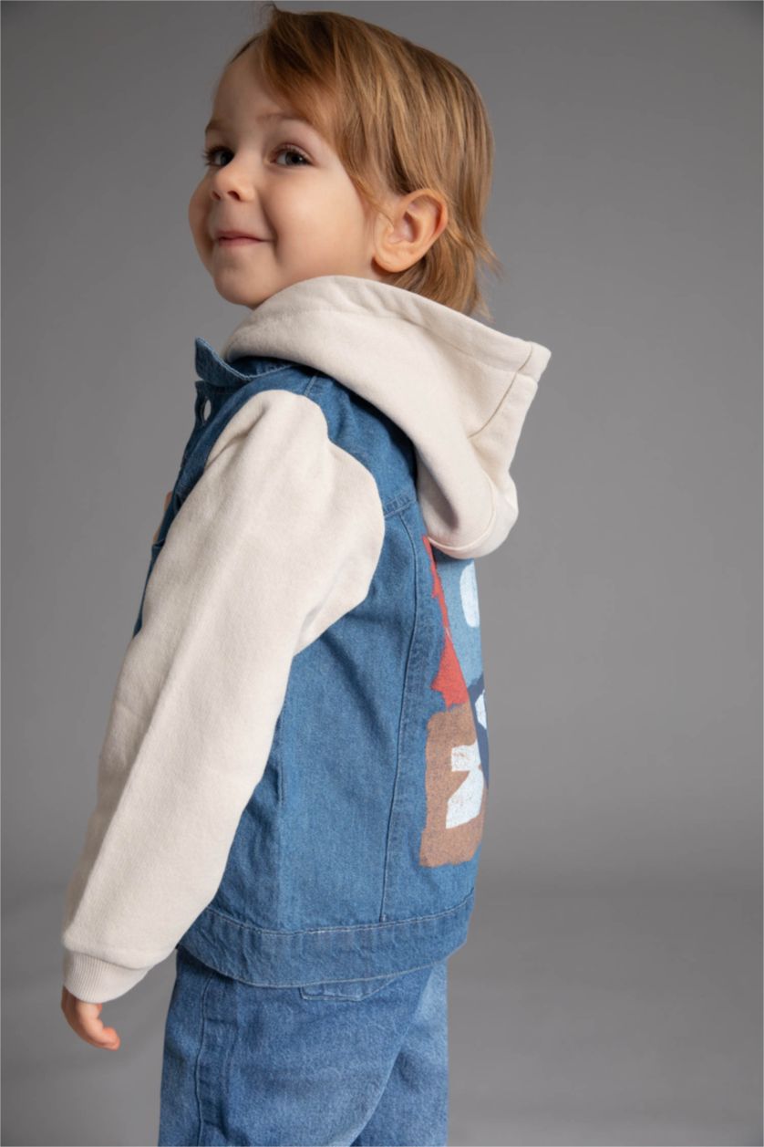 BÉBÉ GARÇON BLEU Clair Veste en jean imprimée à capuche bébé garçon